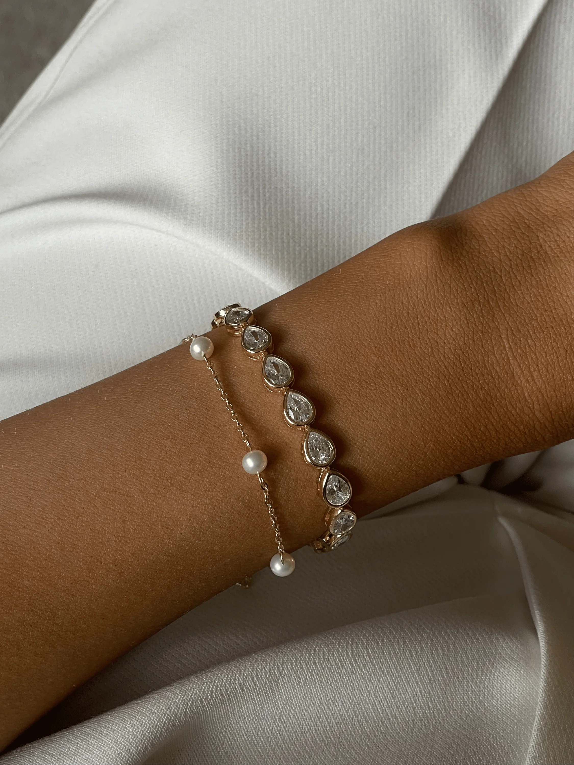 Constance Pear Tennis Bracelet - Image 3