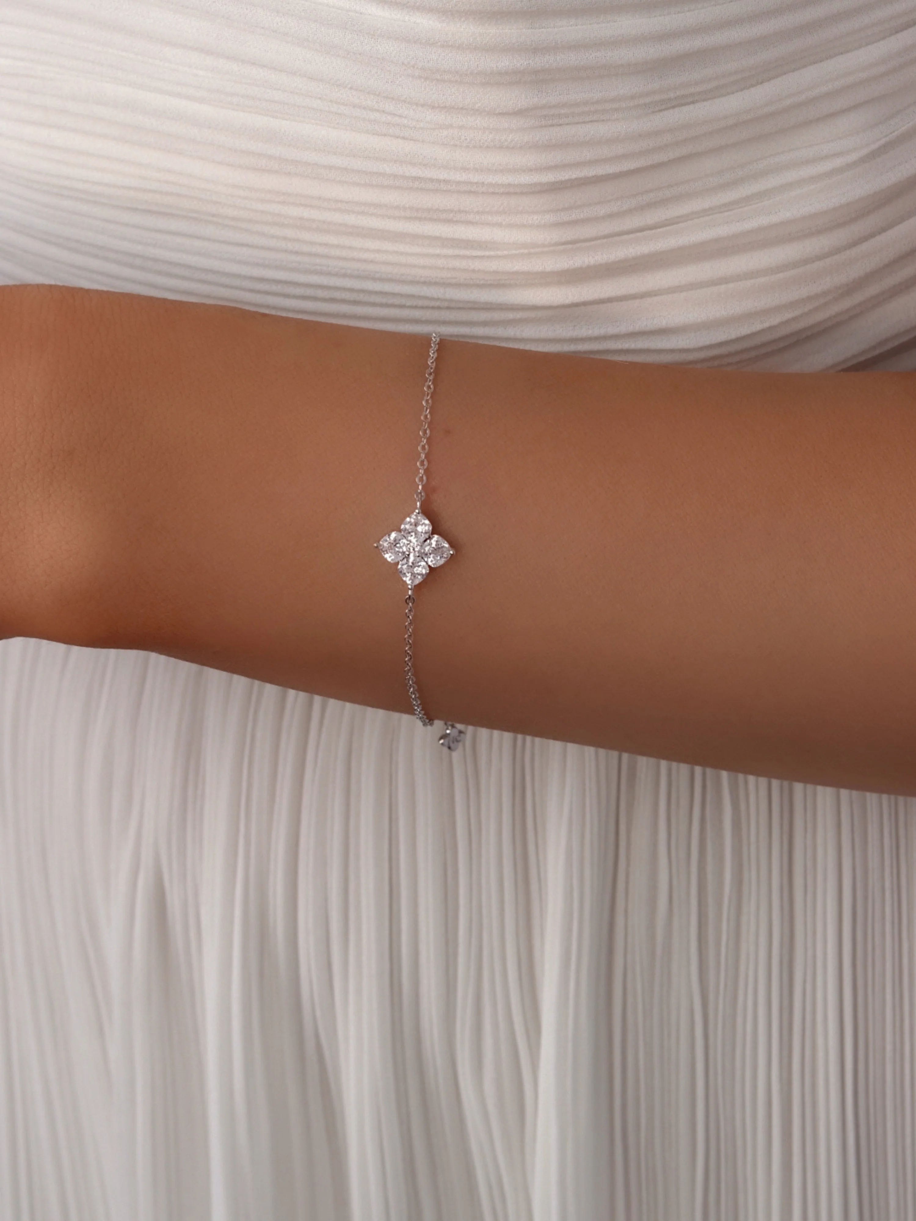 Mini Crystal Hydrangea Bracelet
